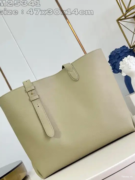 Cheap MM-47*30*14CM Cabas LOUIS VUITTON Low Key 0501